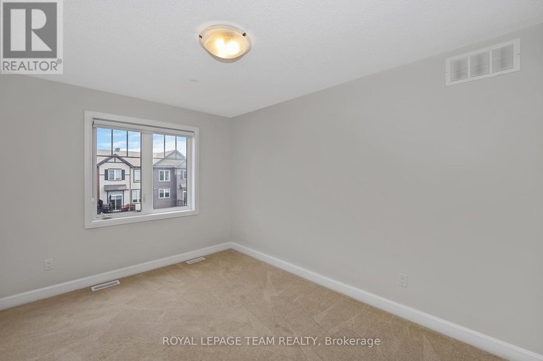 29154468/515-clemency-crescent/heritage-park/ottawa/ontario/K2J6R7_21