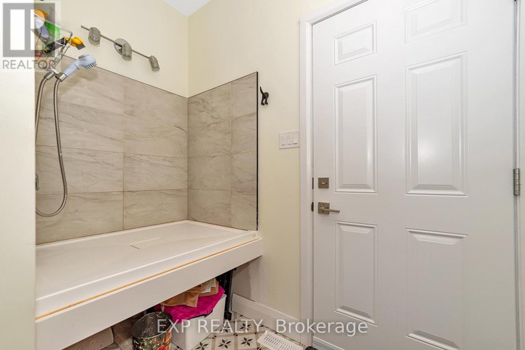28145146/3010-torwood-drive/dunrobin-shores/ottawa/ontario/K0A1T0_15