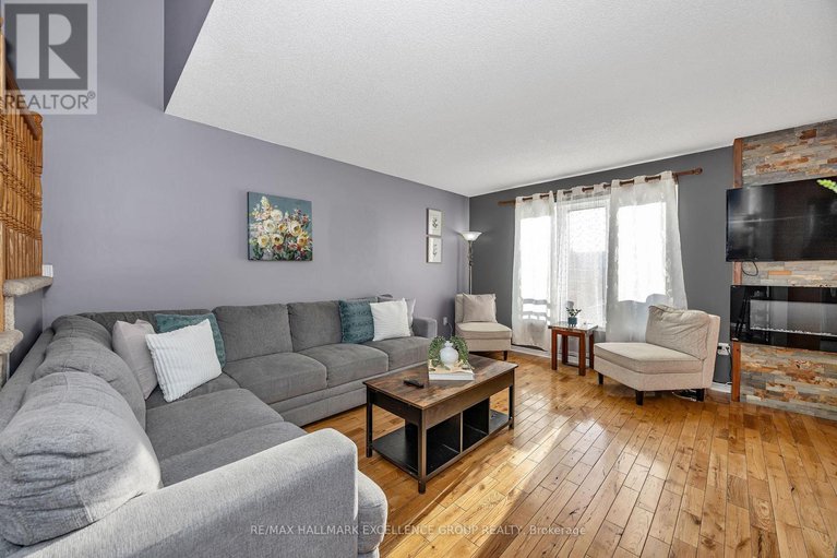 29430076/3317-elie-street/town-of-rockland/clarence-rockland/ontario/K4K1S1_9