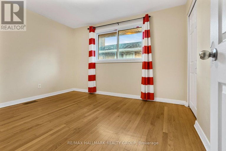 28717176/2666-regina-street/britannia/ottawa/ontario/K2B6X8_19