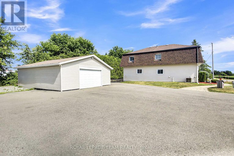 28675205/5745-fourth-line-road/rideau-twp-w-of-hwy-16-north-of-reg-rd-6/ottawa/ontario/K0A2T0_40