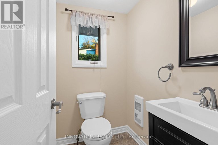 29218355/108-crossland-drive/fitzroy/ottawa/ontario/K0A1X0_24