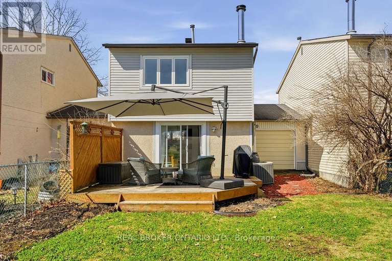 29633974/1095-avignon-court/orleans-wood/ottawa/ontario/K1C2M2_26