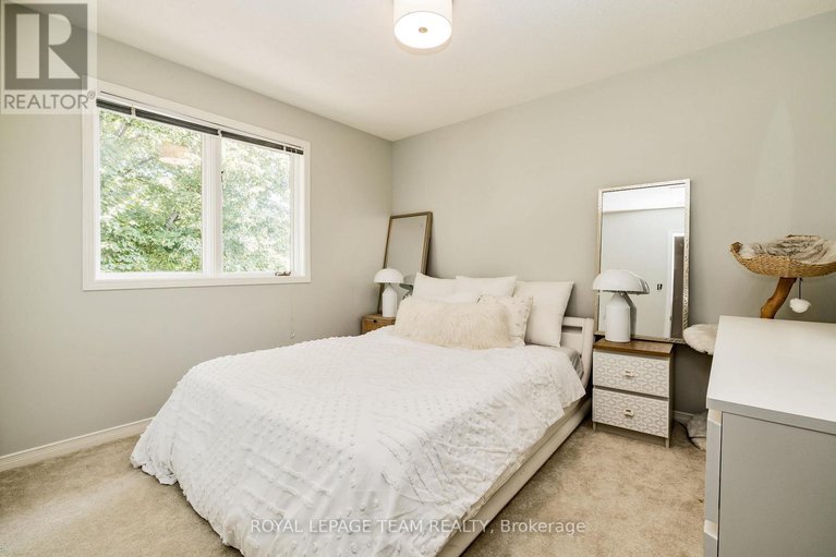 29218439/87-beechfern-drive/stittsville-central/ottawa/ontario/K2S1E3_28