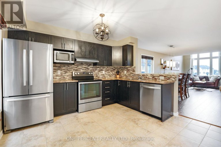 28970260/24-382-galston-private/mer-bleuebradley-estatesanderson-park/ottawa/ontario/K1W0G3_14