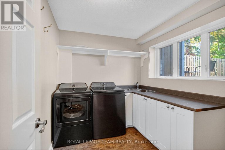 29003460/1079-christopher-drive/manotick-long-island-nicholls-island/ottawa/ontario/K4M1J2_30