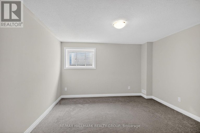 29619268/238-pursuit-terrace/richmond/ottawa/ontario/K0A2Z0_38