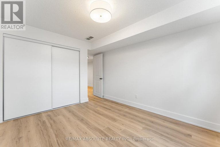 29159019/14-mulvagh-avenue/borden-farmstewart-farmcarleton-heightsparkwood-hills/ottawa/ontario/K2E6M6_20