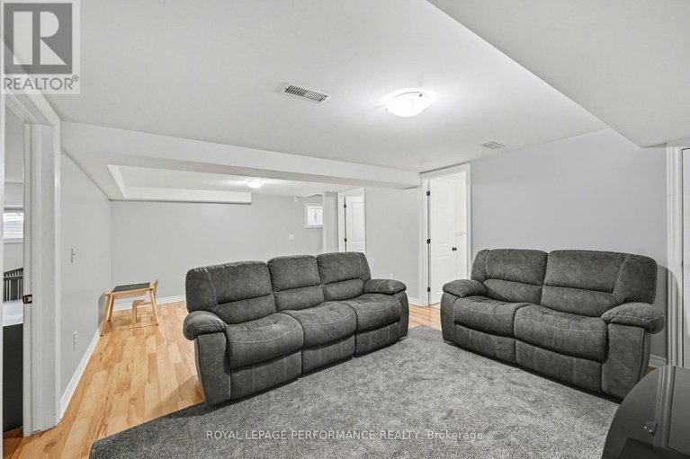 29613141/15-forget-street/embrun/russell/ontario/K0A1W0_25