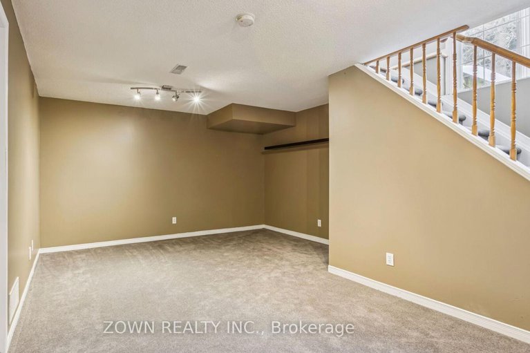 29305756/104-banchory-crescent/morgans-grantsouth-march/ottawa/ontario/K2K2V2_18