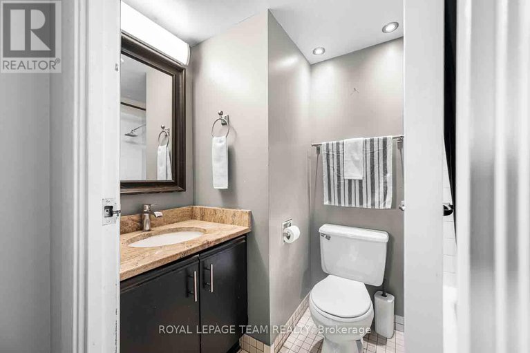 28813101/504-154-nelson-street/lower-town/ottawa/ontario/K1N7R5_35