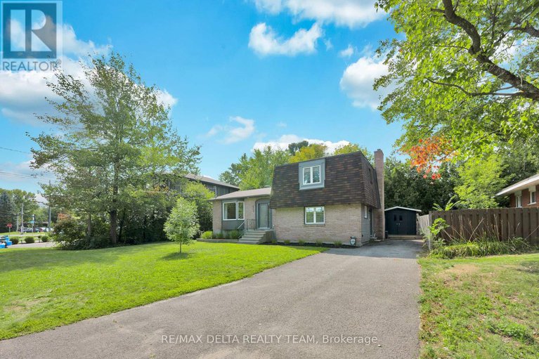 28875474/2556-gravelle-crescent/blackburn-hamlet/ottawa/ontario/K1B3A3_2