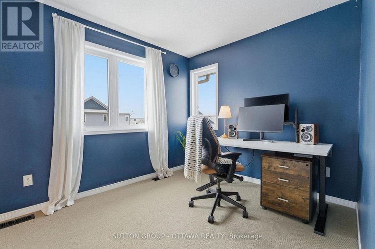 29328129/249-fir-lane/kemptville/north-grenville/ontario/K0G1J0_26