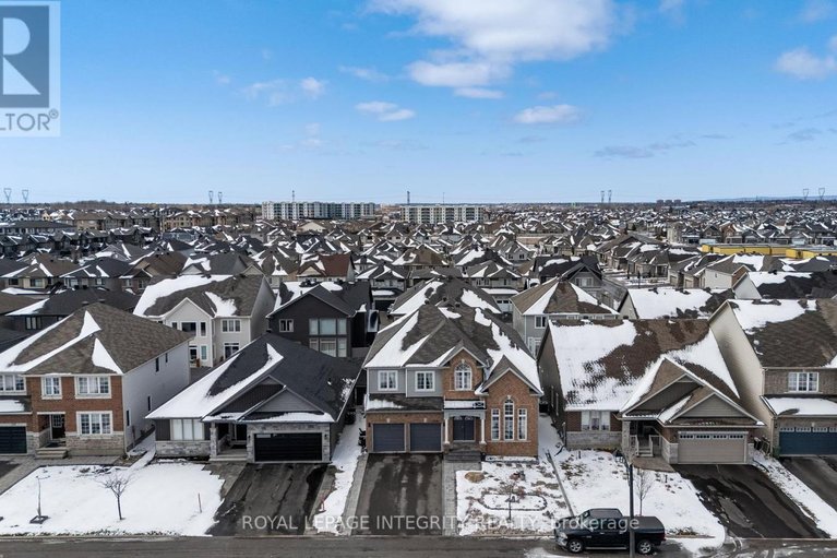 29578407/208-rover-street/emerald-meadowstrailwest/ottawa/ontario/K2V0G2_47