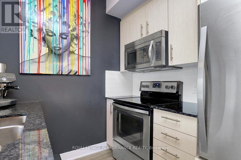 29624486/1004-118-holmwood-avenue/glebe/ottawa/ontario/K1S5J5_9