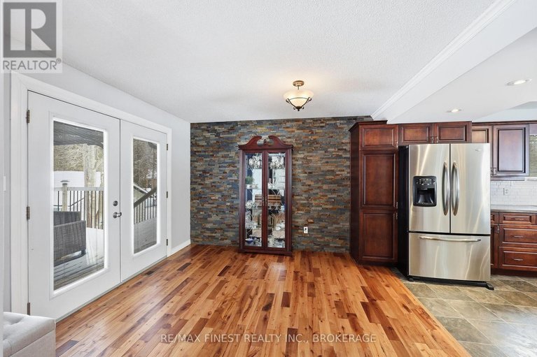 29621175/2518-rideau-ferry-road/drummondnorth-elmsley-north-elmsley-twp/drummondnorth-elmsley/ontario/K7H3C7_19