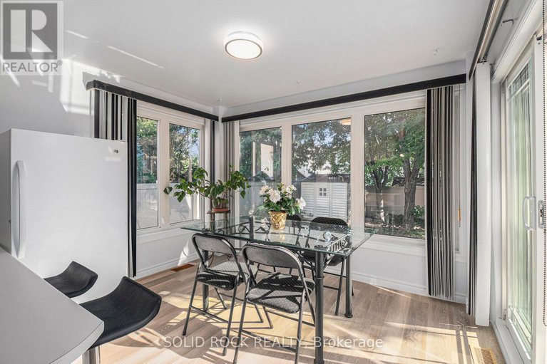 28813811/1674-sansonnet-street-s/chapel-hill/ottawa/ontario/K1C5Y6_14