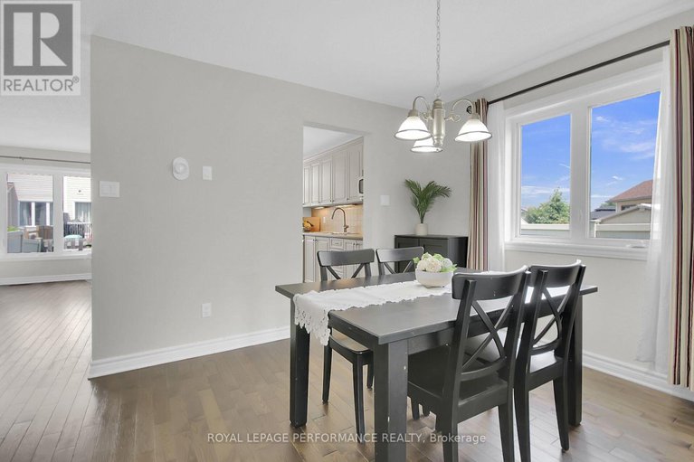 28636088/895-ashenvale-way/avalon-east/ottawa/ontario/K4A0R8_11
