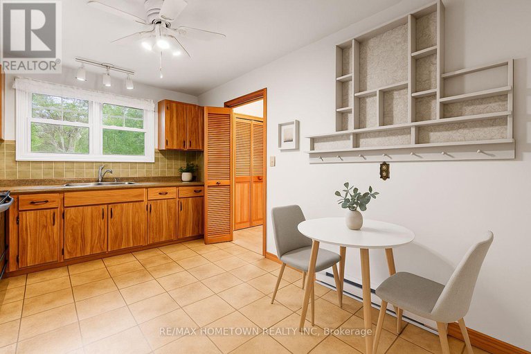28325839/1-maitland-drive/augusta-twp/augusta/ontario/K0E1P0_11