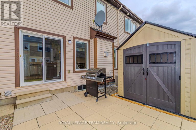 28318238/466-meadowhawk-crescent/half-moon-bay/ottawa/ontario/K2J5W7_39