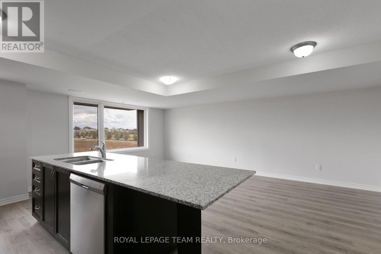 28814847/75-563-ozawa-private/cfb-rockcliffe-and-area/ottawa/ontario/K1K4Z9_10