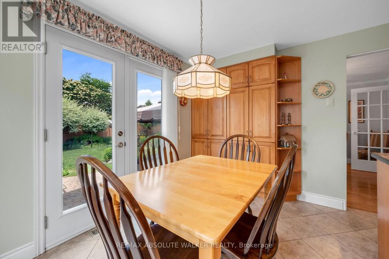 28785480/501-harrowsmith-way/fallingbrookgardenway-south/ottawa/ontario/K4A2Z2_16