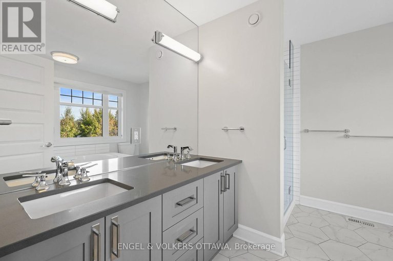 29081106/122-helen-rapp-way/blossom-parkkemp-parkfindlay-creek/ottawa/ontario/K1T0N4_23