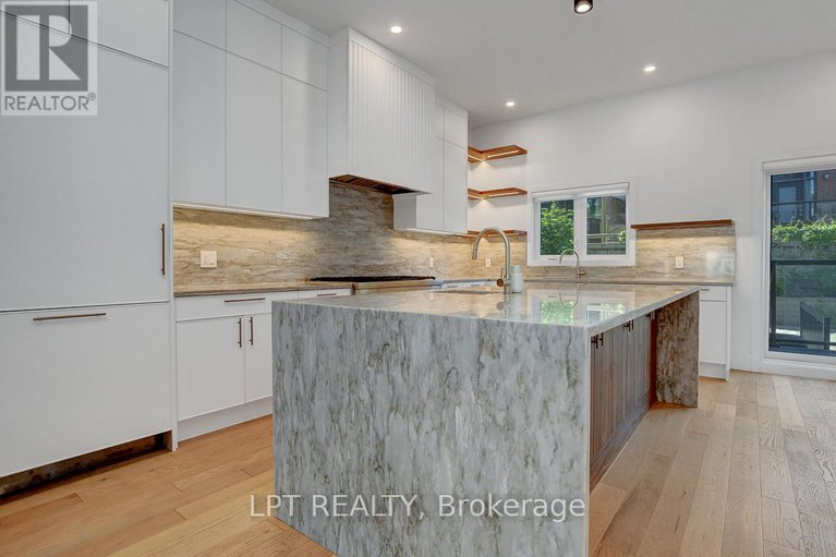 28385887/111-greenfield-avenue/ottawa-east/ottawa/ontario/K1S0X8_9