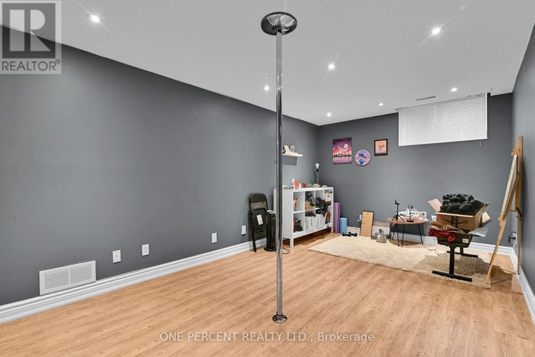 29578723/311-southcrest-private/brookfield-gardens/ottawa/ontario/K1V2B7_27