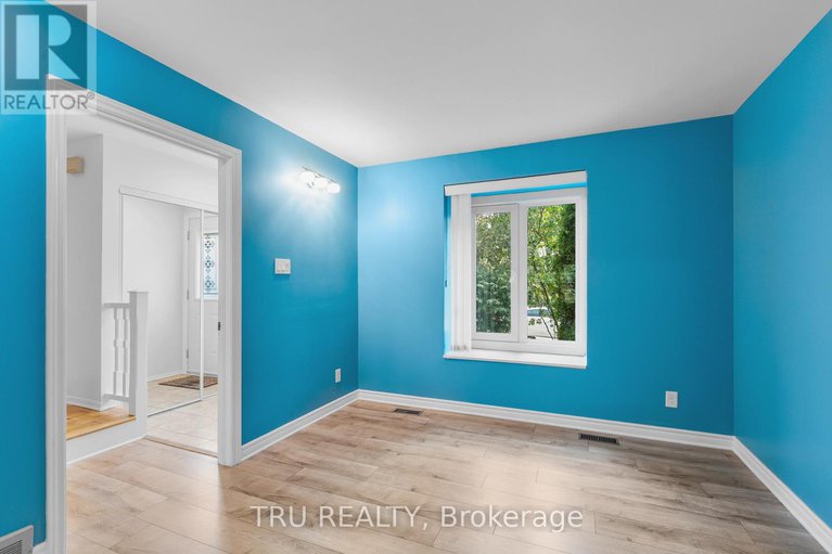 28925515/715-mooneys-bay-place/mooneys-bayriverside-park/ottawa/ontario/K1V8W4_9