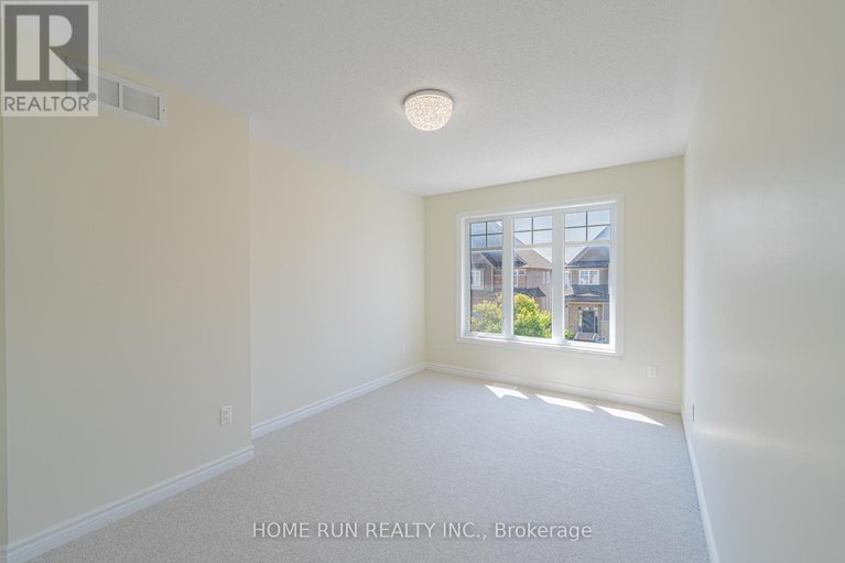 28817994/1576-carronbridge-circle/emerald-meadowstrailwest/ottawa/ontario/K2M0G5_43