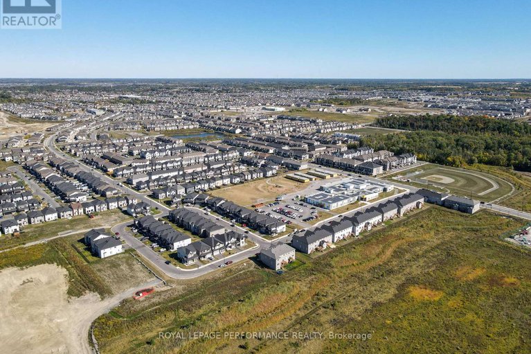 28917184/116-main-halyard-lane/half-moon-bay/ottawa/ontario/K2J7B6_34