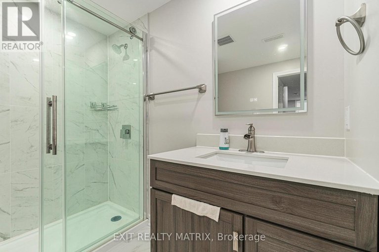 29624388/350-sweetclover-way/avalon-west/ottawa/ontario/K4A1E6_24