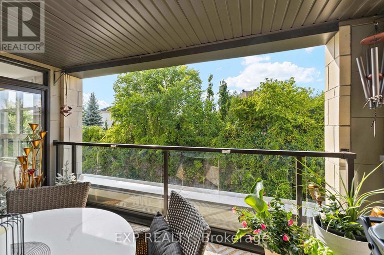 28736852/304-100-montblanc-private/convent-glen-north/ottawa/ontario/K1C0B2_22