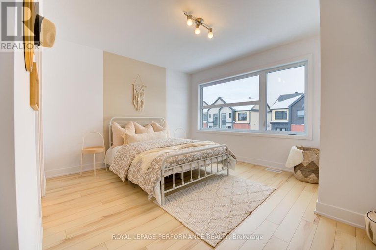 29621925/2416-gray-crescent/town-of-rockland/clarence-rockland/ontario/K4K0H3_27