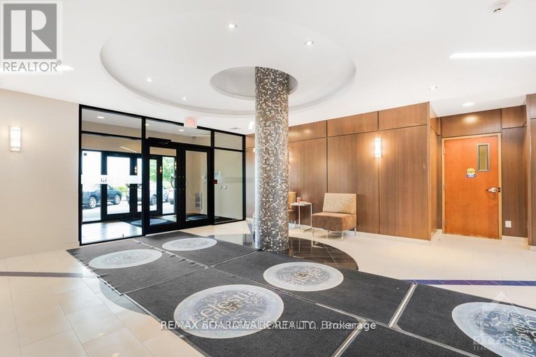 29223544/109-310-centrum-boulevard/bilberry-creekqueenswood-heights/ottawa/ontario/K1E0A3_5