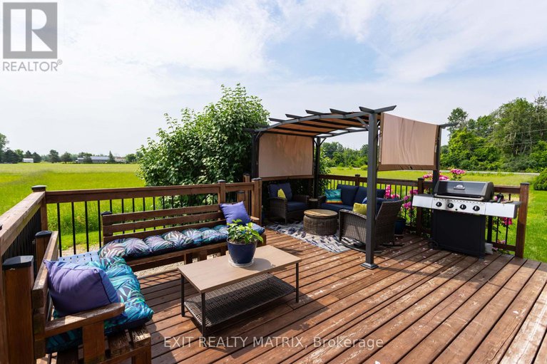 28874939/1467-wade-road/russell-twp/russell/ontario/K4R1E5_32