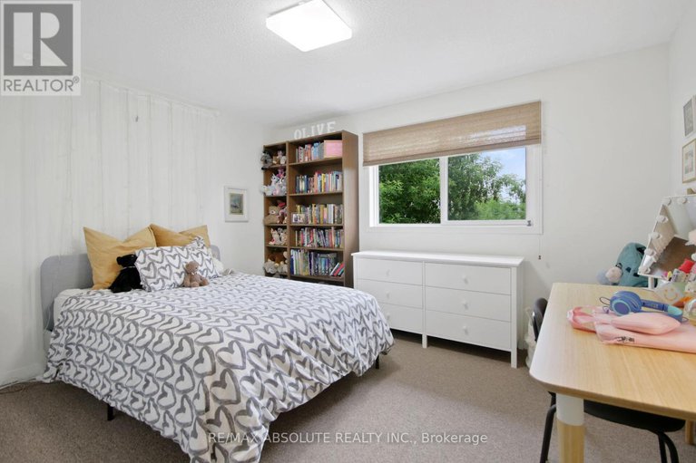 28636841/252-bruyere-street/lower-town/ottawa/ontario/K1N5E6_41