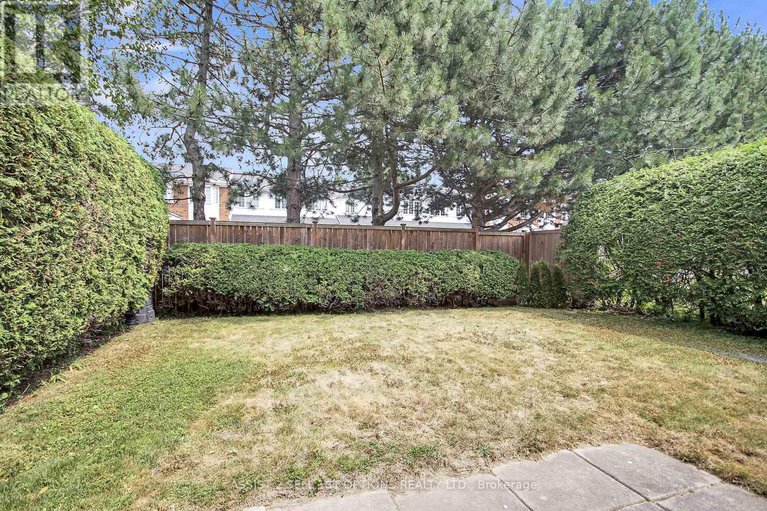 28698789/38-ardell-grove/craig-henrywoodvale/ottawa/ontario/K2G4G4_29