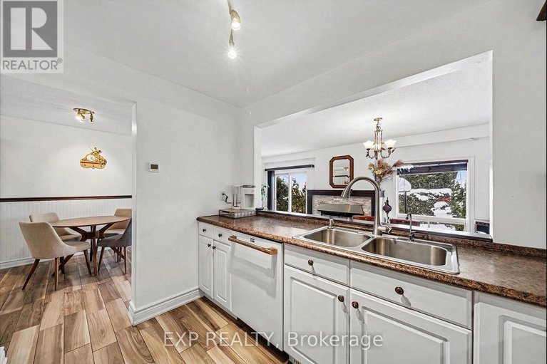 29312999/100-1145-derable-place/convent-glen-north/ottawa/ontario/K1C5L5_6