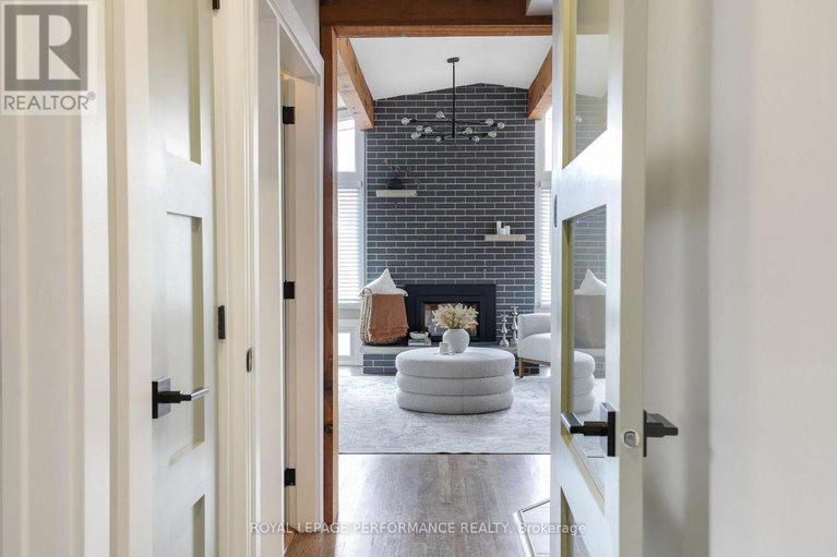 29123803/2320-nerta-street/hawthorne-meadows/ottawa/ontario/K1G1E5_23