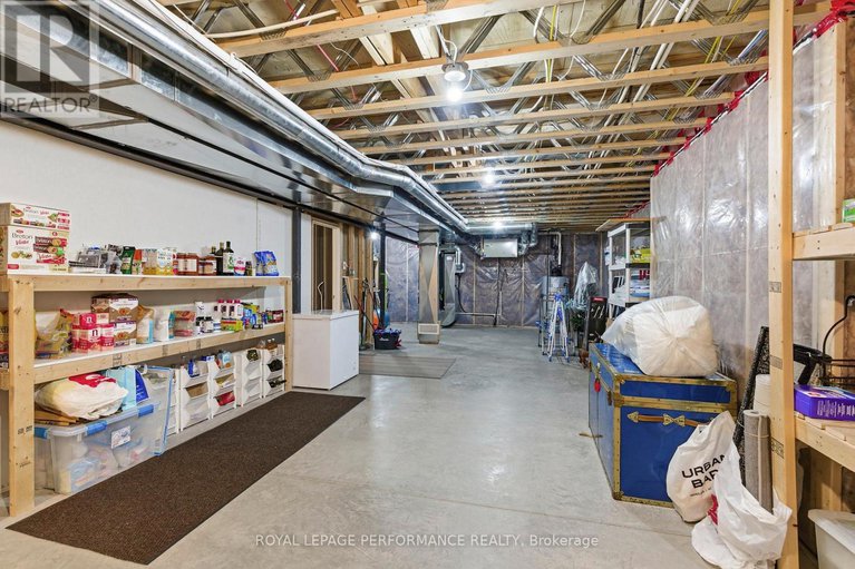 29251827/18132-st-laurent-boulevard/south-glengarry-charlottenburgh-twp/south-glengarry/ontario/K6H0G7_39