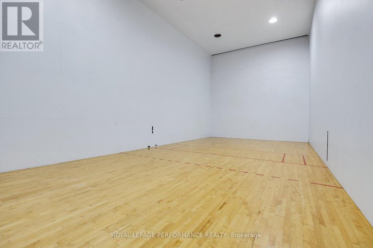 29281188/412-280-brittany-drive/viscount-alexander-park/ottawa/ontario/K1K4M4_32