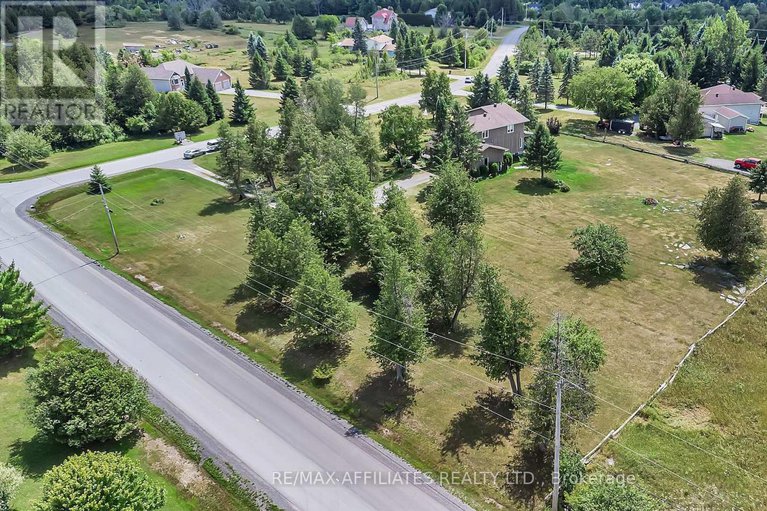 28655117/101-carterfarm-crescent/huntley-ward-south-west/ottawa/ontario/K0A1L0_36