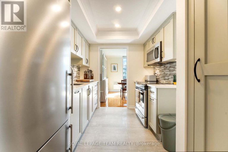28798414/1806-160-george-street/lower-townbyward-market/ottawa/ontario/K1N9M2_13