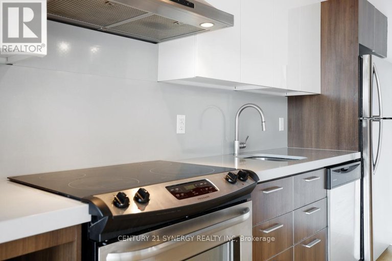 29566277/633-340-mcleod-street/ottawa-centre/ottawa/ontario/K2P1A4_18