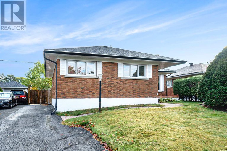 28970777/1317-ferguson-street/bel-air-heights/ottawa/ontario/K2C2K5_1