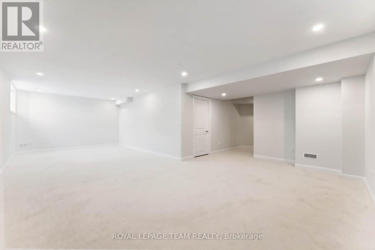 27736125/5045-abbott-street-e/ottawa/ontario/K2V0V2_42