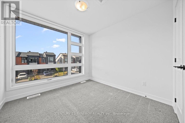 29055192/92-longworth-avenue/leitrim/ottawa/ontario/K1T0S7_9