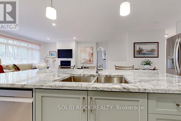 29198740/301-wood-avenue/smiths-falls/smiths-falls/ontario/K7A5H4_12